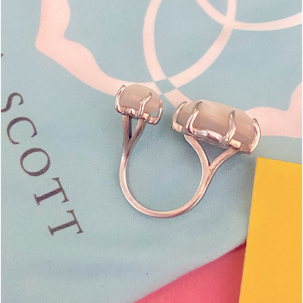 Retired - Kendra Scott - Ring, Ivory Mother of Pear - 6/7